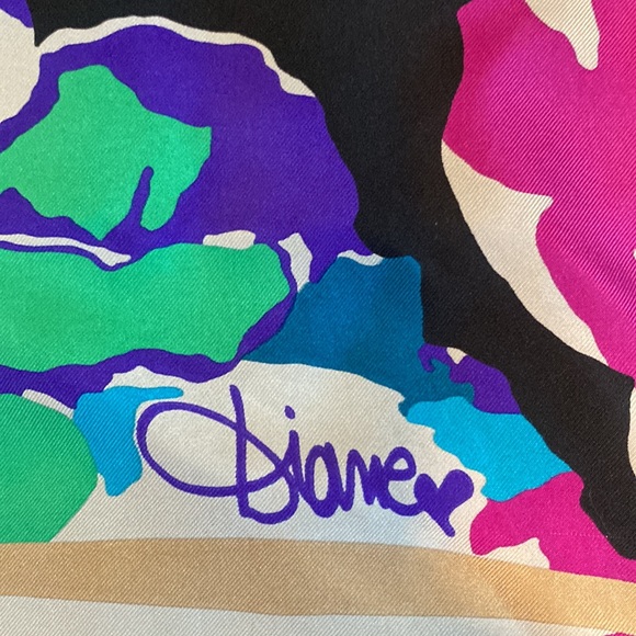 Scarf - Picture 2 of 2